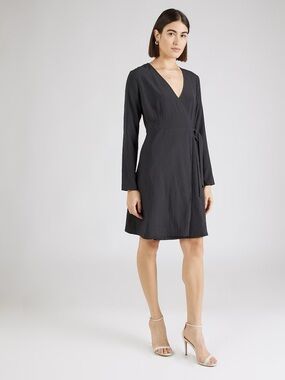 Minimum Black Long-Sleeve Wrap Dress